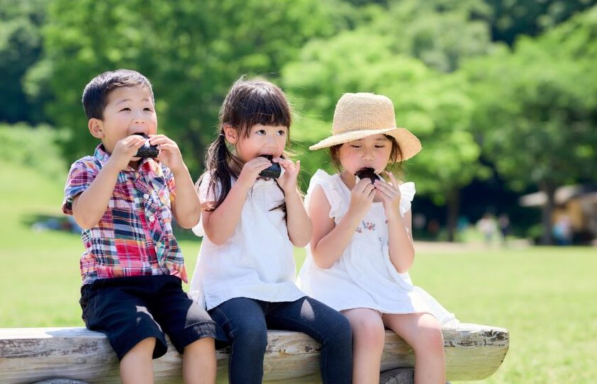 子どもの補食とおやつの選び方のイメージ(亀岡市・南丹市の歯医者)